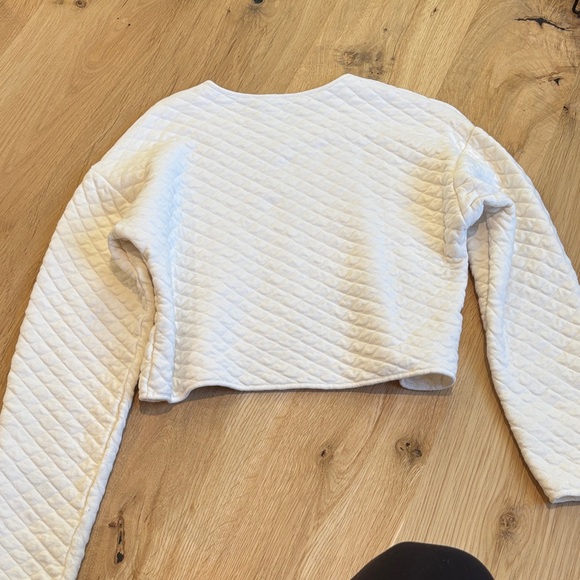 Banana Republic Cream Quilted Sweatshirt - Picture 3 of 3